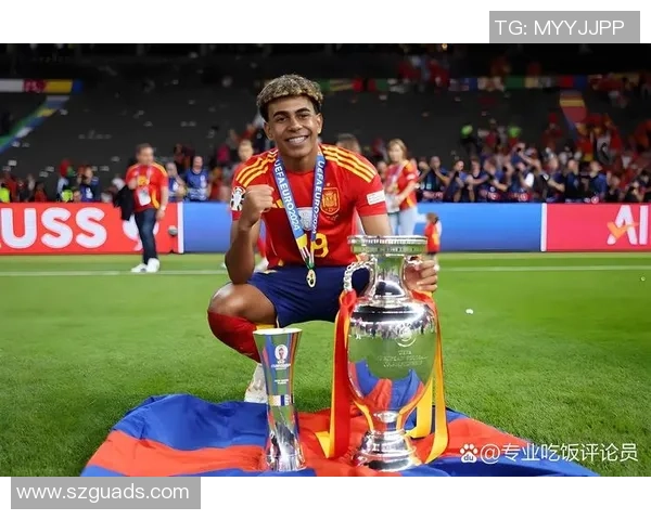 球星后代继承父业 足球宝宝展现天赋与潜力